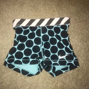 Womens nike compression shorts